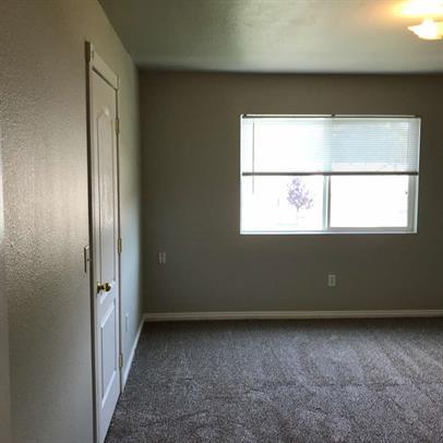 Foto del edificio - 5988 W Prt Ln