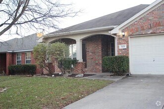 Building Photo - 725 Sequoia Dr