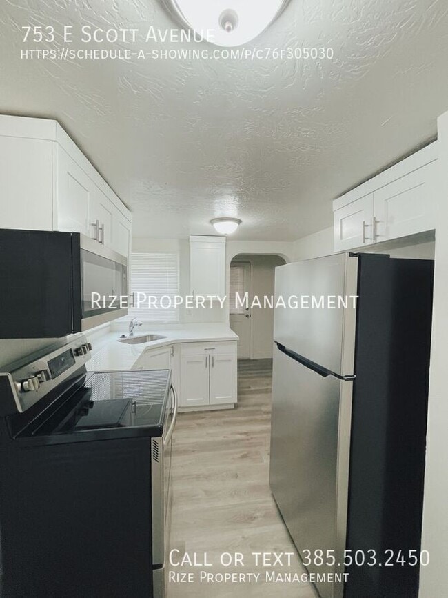 Photo - 753 E Scott Ave Apartment