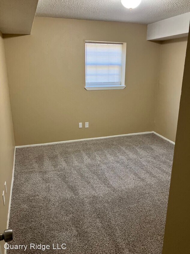 Building Photo - 2 br, 1 bath House - 1035-3 S Brookside Ave