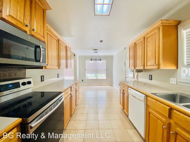 Building Photo - 3 br, 2 bath House - 215 Arceneaux Circle
