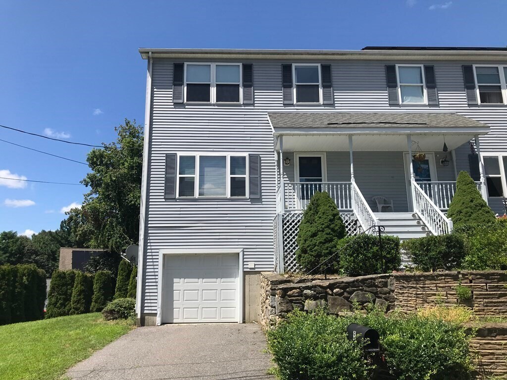 5 Arrowsic St, Worcester, MA 01606 Townhome Rentals in Worcester MA