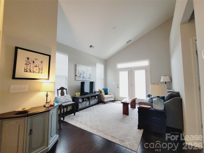 Foto del edificio - 101 Prairie View Ct