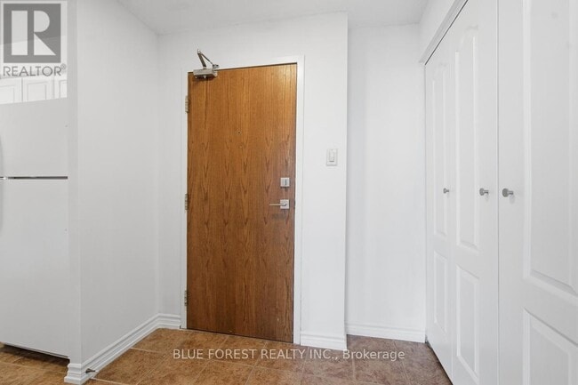 Building Photo - 127 Belmont Dr