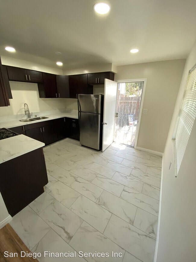 Building Photo - 3 br, 1 bath House - 7092 Casa Lane