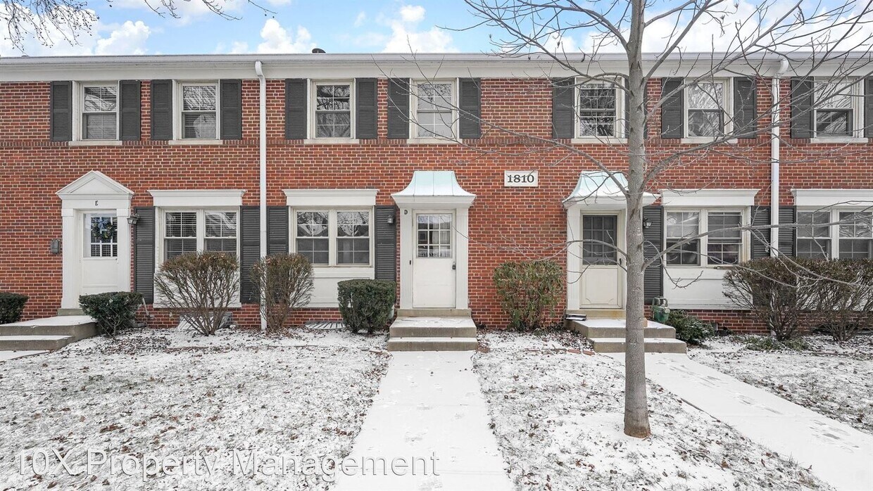 Primary Photo - 2 br, 1 bath House - 1810 Northwest Court ...