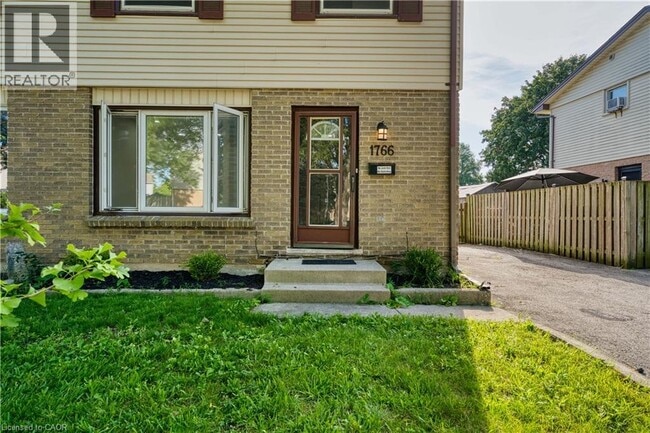 Building Photo - 1766 Culver Dr