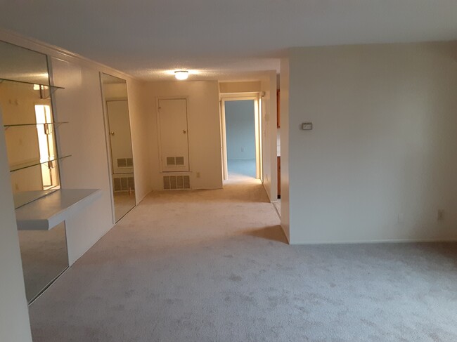 Dining room - 12003 Tarragon Rd