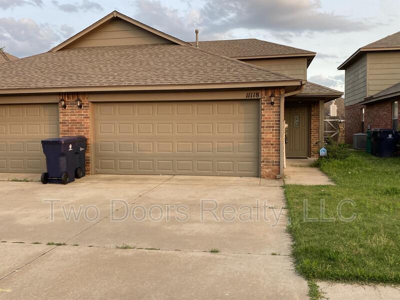 Foto principal - 11118 SW 5th St