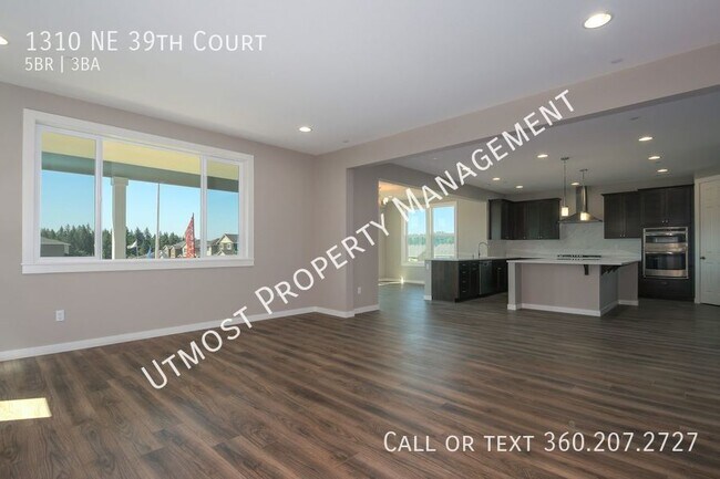 Foto del edificio - 1310 NE 39th Ct