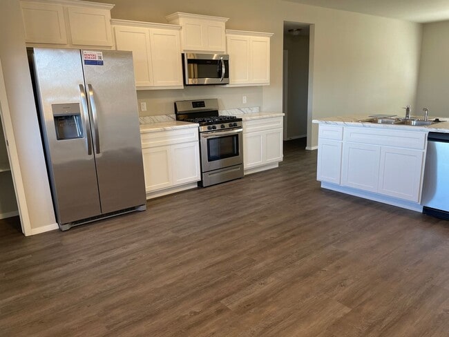 Building Photo - Limited-Time Offer: $99 First Month’s Rent—Secure by 5/22 | Spacious 4-Bed, 2-Bath Home in Bixby