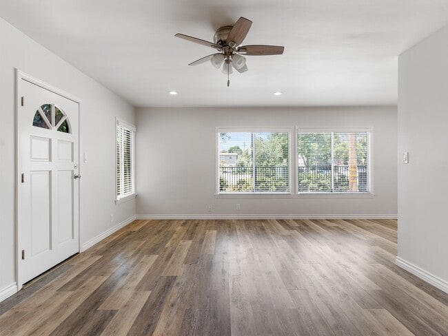 Foto del edificio - 1340 W Parade St