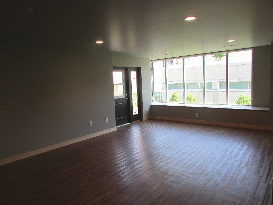 Foto principal - 222 State St
