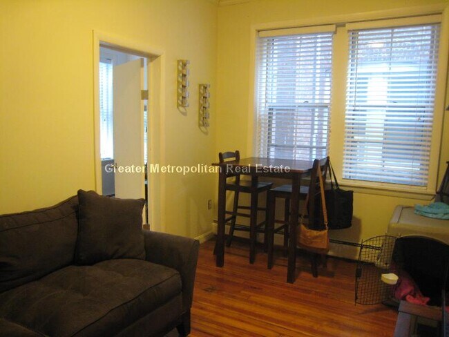 Foto del edificio - 34 Charter St