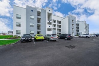 Building Photo - 3120 Paradox Cir