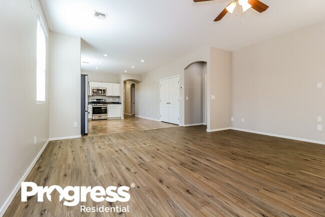 Building Photo - 17382 W Woodlands Ave