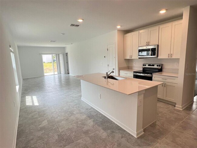 Foto del edificio - 524 Bell Prairie Cir