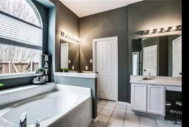 Foto del edificio - 1503 N Lynn Dr