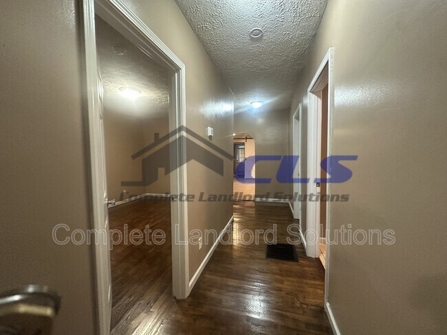 Foto del edificio - 2518 Jefferson St