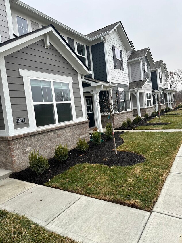 17329 Rancorn Pl, Carmel, IN 46074 Townhome Rentals in Carmel IN