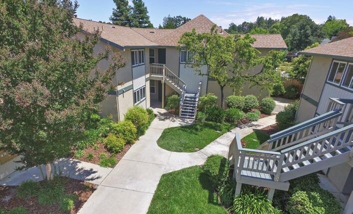 Foto principal - 4324 Railroad Ave