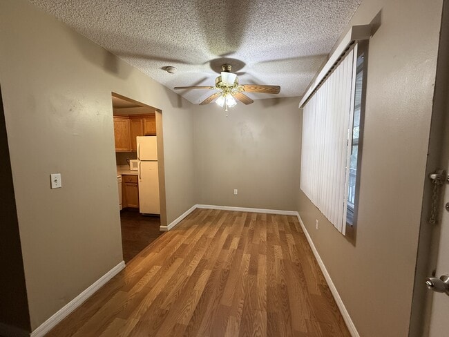 Building Photo - 4800 Rilma Ave