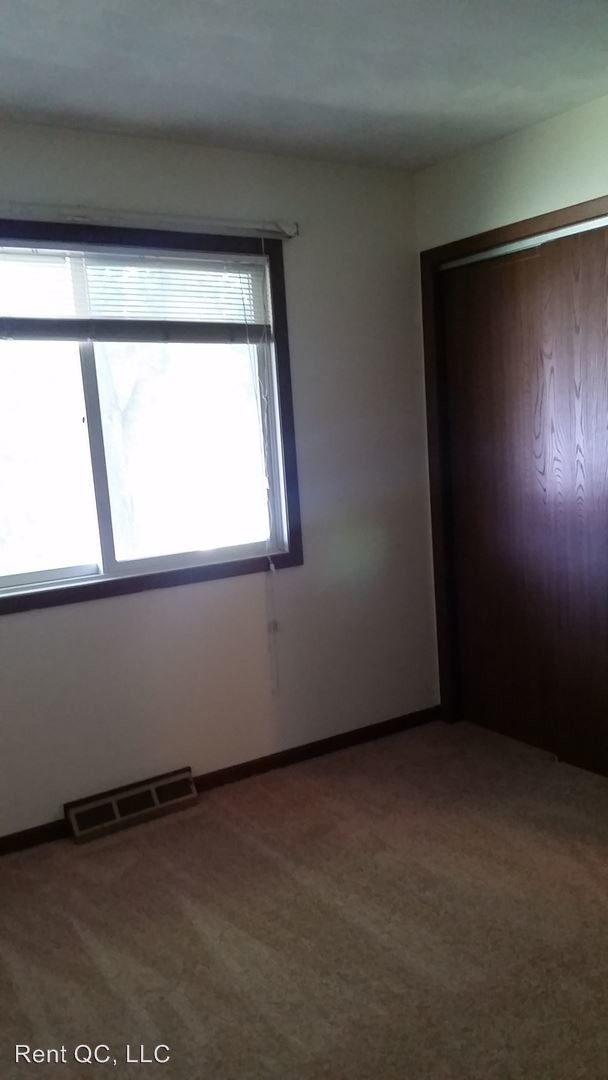 Foto del edificio - 3824 26th Ave