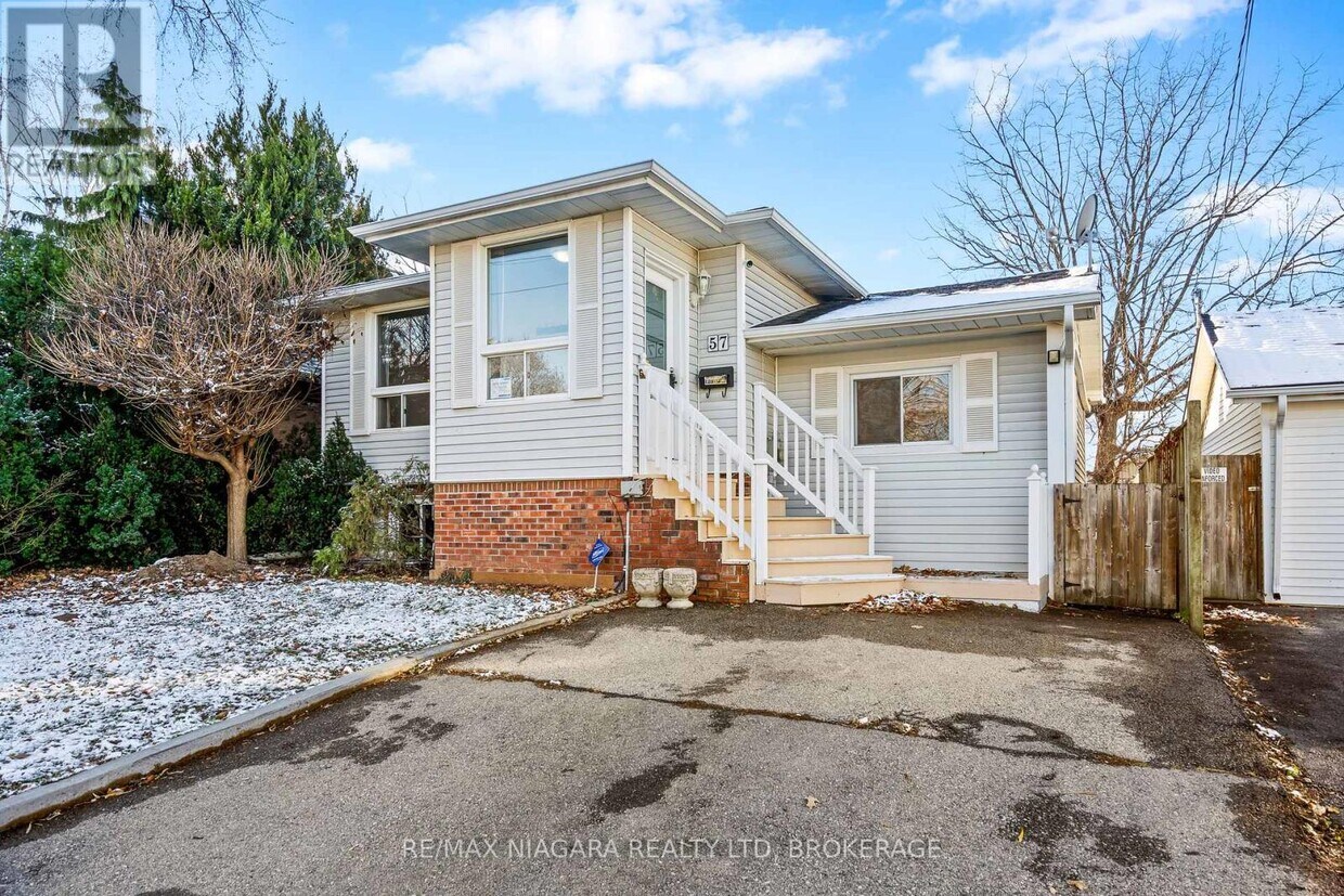 Primary Photo - 57 Lorne St
