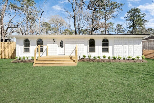 Foto del edificio - 10804 Longleaf Dr