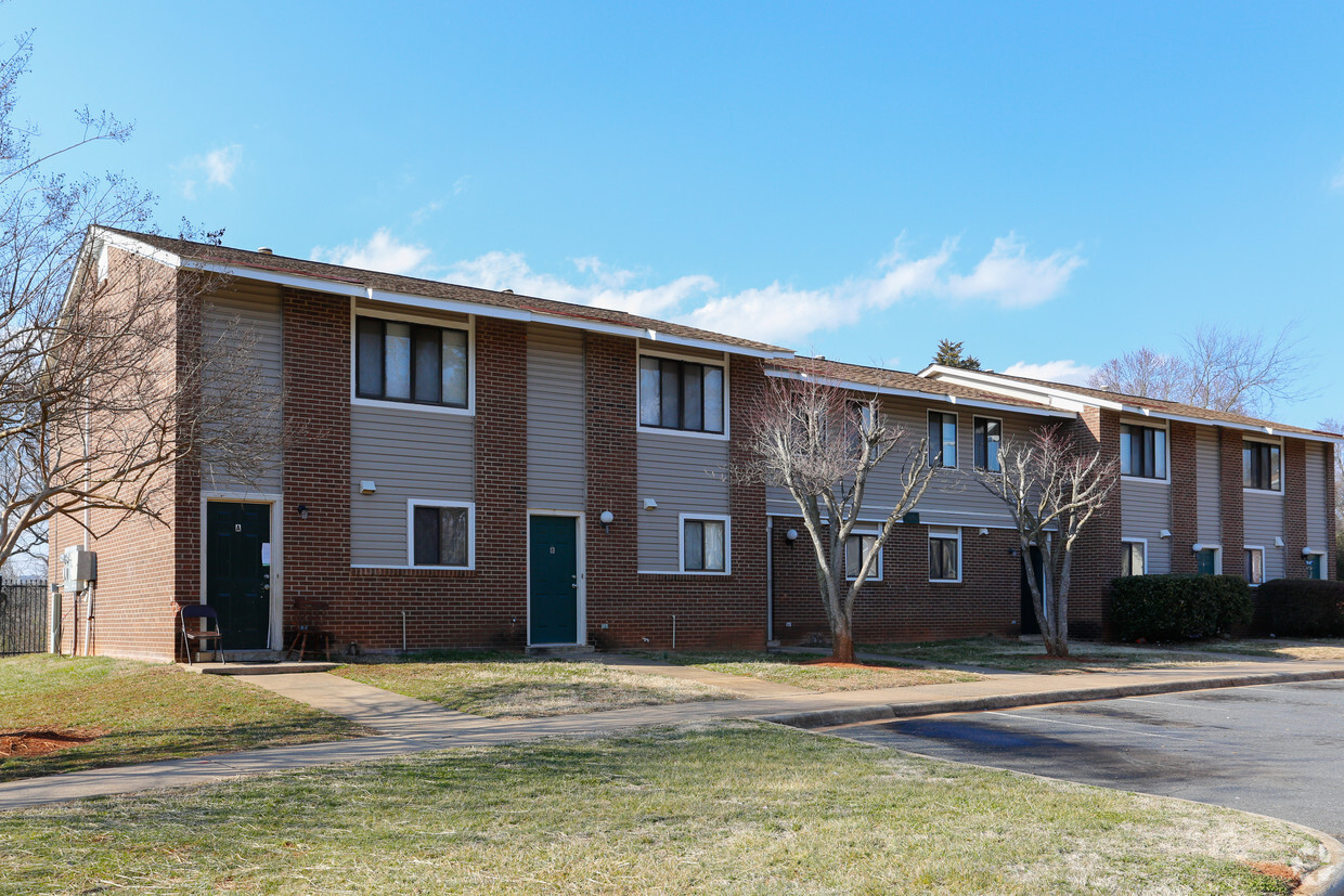 Primary Photo - Grier Park Apartments