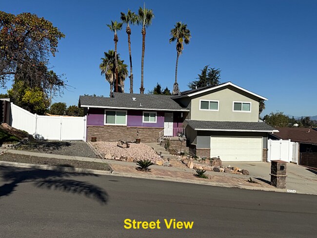 Foto del edificio - 4074 Vista Calaveras St