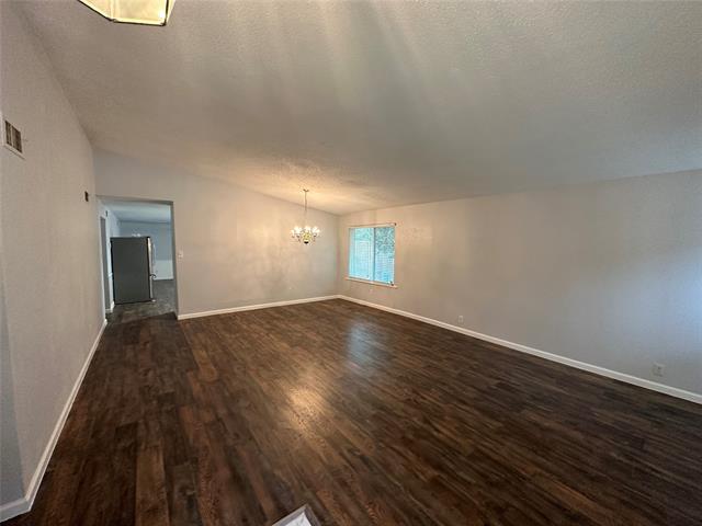 Foto del edificio - 2613 Chancellor Dr