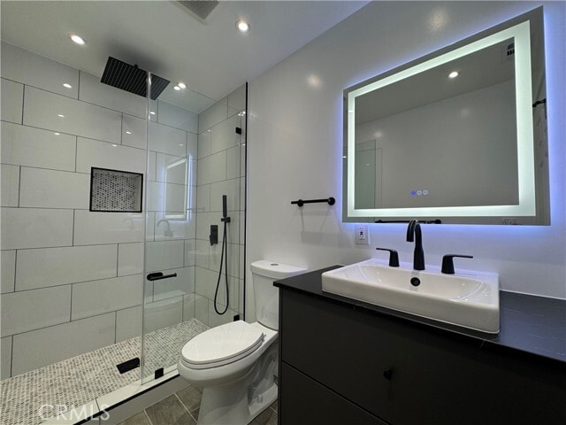 Building Photo - 2212 Linda Flora Dr
