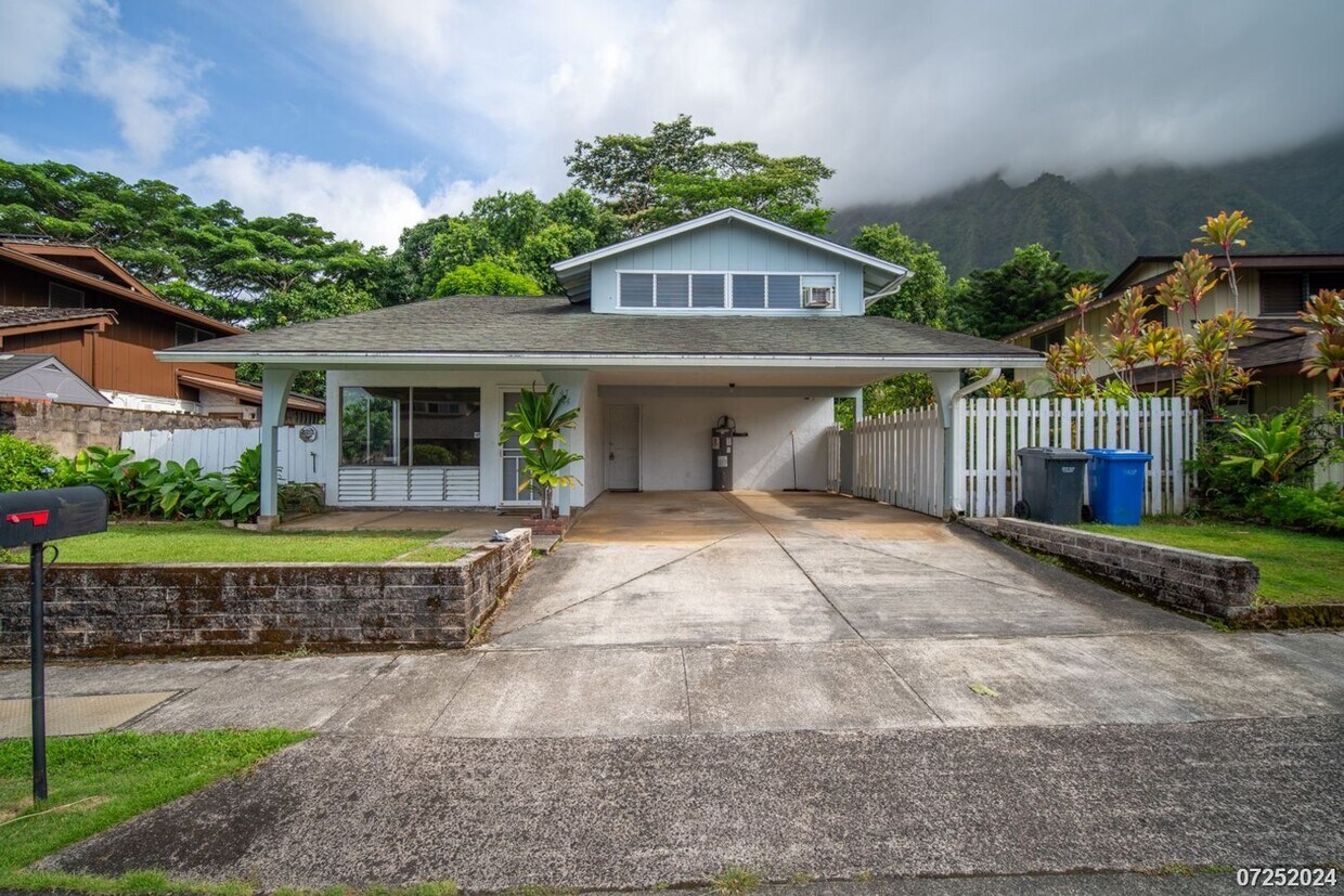47544544 Hui Iwa St, Kaneohe, HI 96744 House Rental in Kaneohe, HI