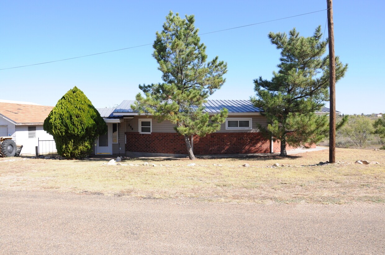 Primary Photo - Only $695 Monthly Lease Payment by Lake Me...