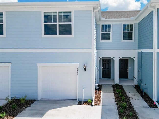 Building Photo - 2865 Clever Ln