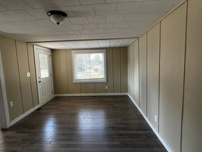 Building Photo - 11249 Orange Rd