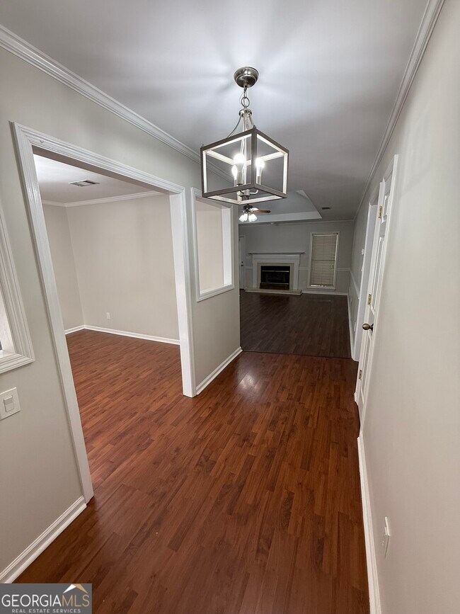 Foto del edificio - 199 Autumn Trace Ct