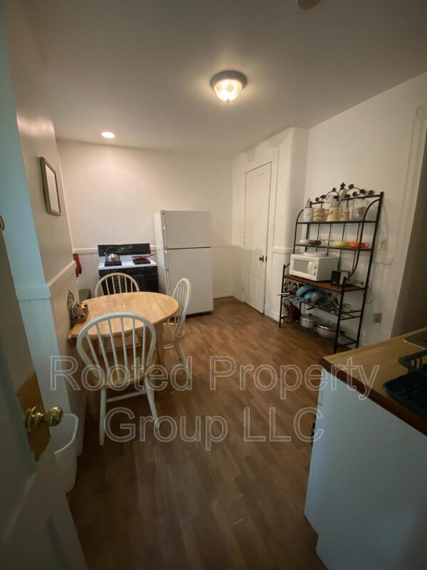 7 Glen Ave, Troy, NY 12180 House Rental in Troy, NY