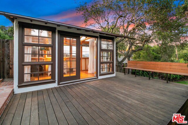 Building Photo - 21074 Waveview Dr