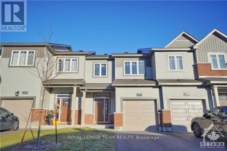 Building Photo - 217 Geyser Pl