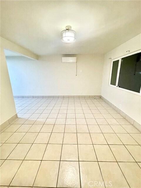 Foto del edificio - 430 S Curtis Ave