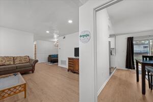 Foto del edificio - 2600 Springwood Dr
