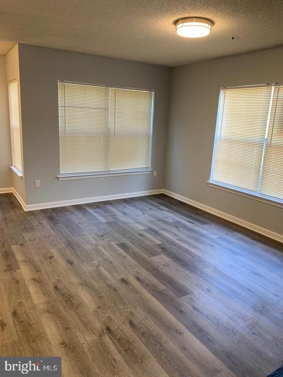 Foto del edificio - 15603 Easthaven Ct