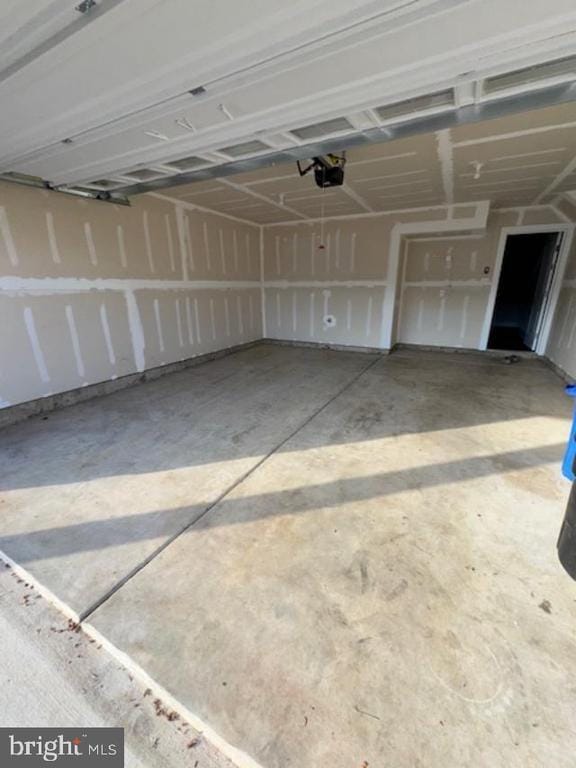 Building Photo - 253 Red Leaf Ln