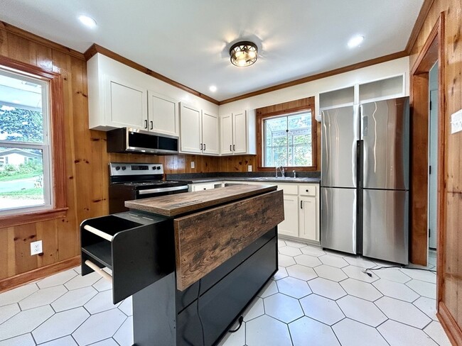 Foto del edificio - 4310 Woodgreen Terrace