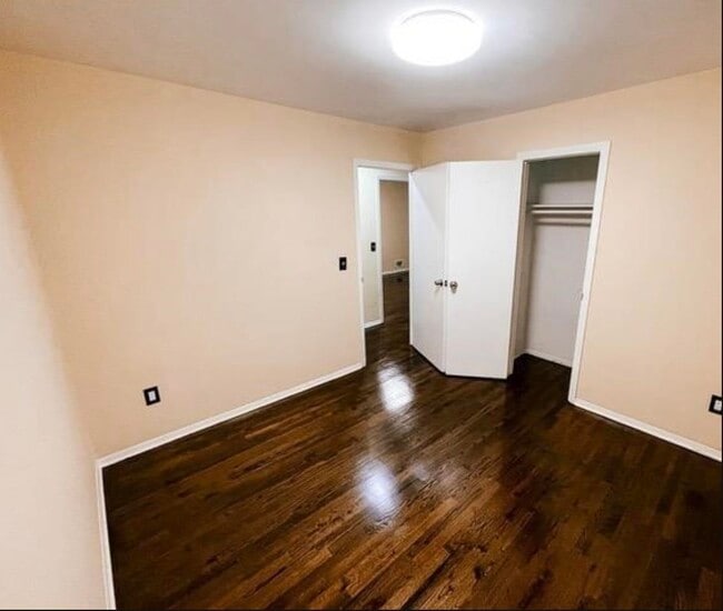 Foto del edificio - 92 Oak St