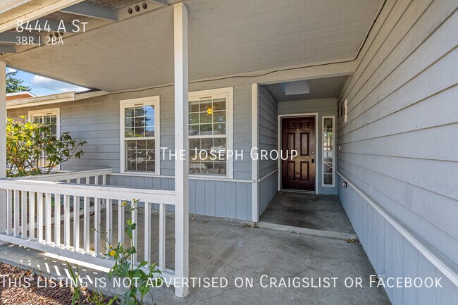Building Photo - Charming 3BD/2BA Home in Tacoma