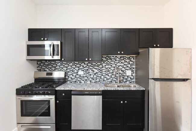 Foto del edificio - 4365 N Elston Ave