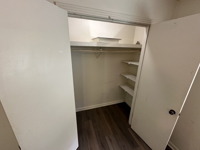 Building Photo - Pecan Units